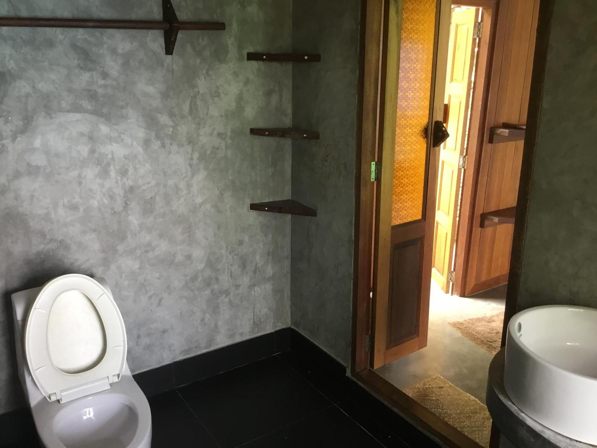 Chabalay Resort Ko Tao Exterior photo