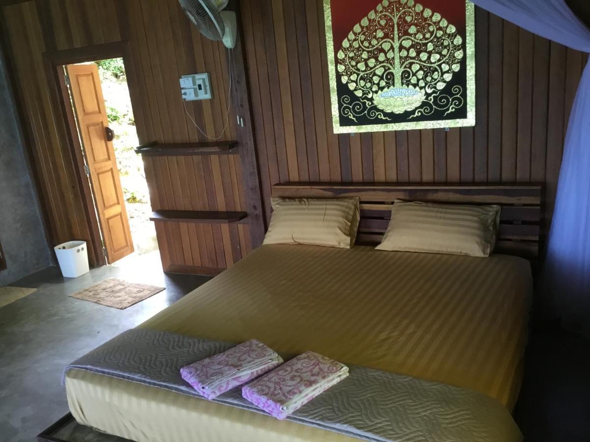 Chabalay Resort Ko Tao Exterior photo