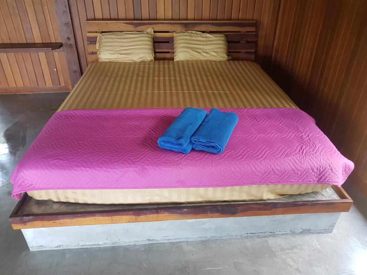 Chabalay Resort Ko Tao Exterior photo