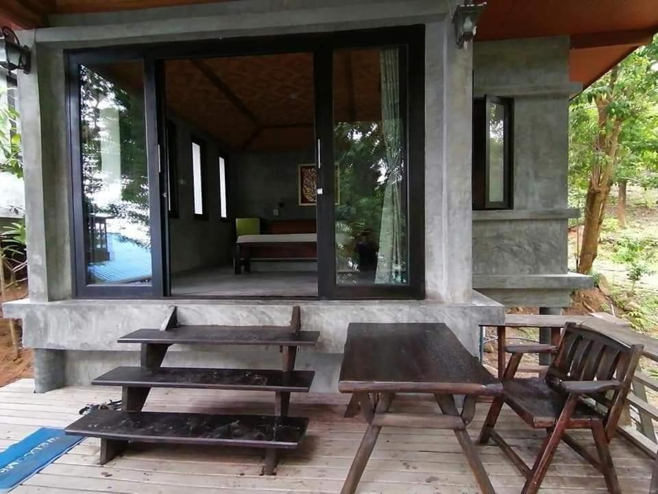 Chabalay Resort Ko Tao Room photo